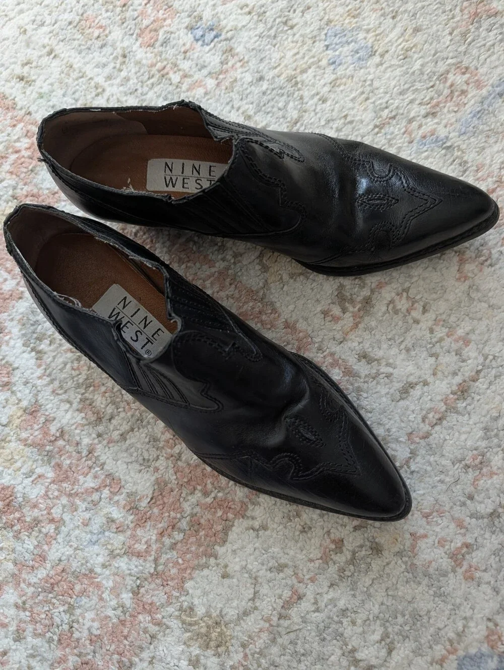 Vintage 90s/Y2K Nine West Black Leather Western Pointed Toe Slip-On Shoes 7